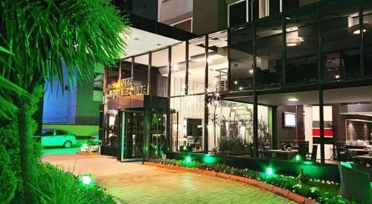 North Point Hotel - Dış Mekan