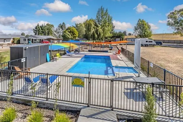North South Holiday Park - Spa