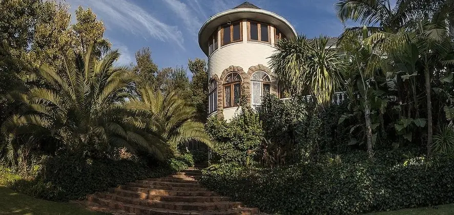 Northcliff Manor Guest House - Dış Mekan