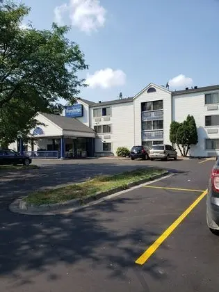 Norwood Inn Minneapolis Brooklyn Center - Dış Mekan