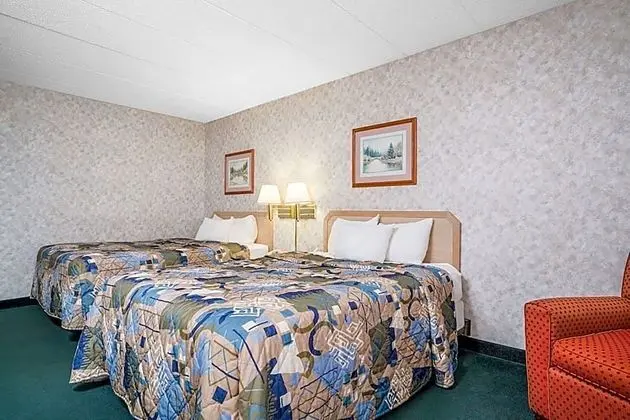 Norwood Inn & Suites La Crosse - Oda