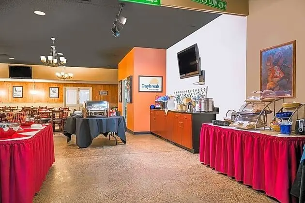 Norwood Inn & Suites La Crosse - Yerinde Yemek