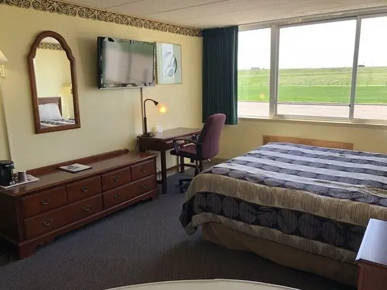 Norwood Inn and Suites