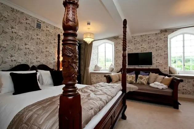 The Notley Arms Inn - Genel