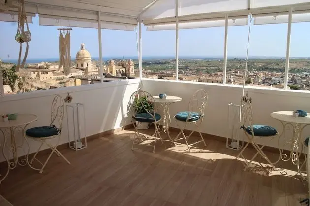 Noto Da Quassù Relax B&B