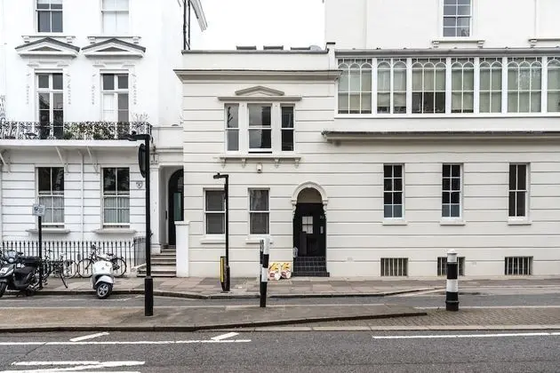 Notting Hill Apartment