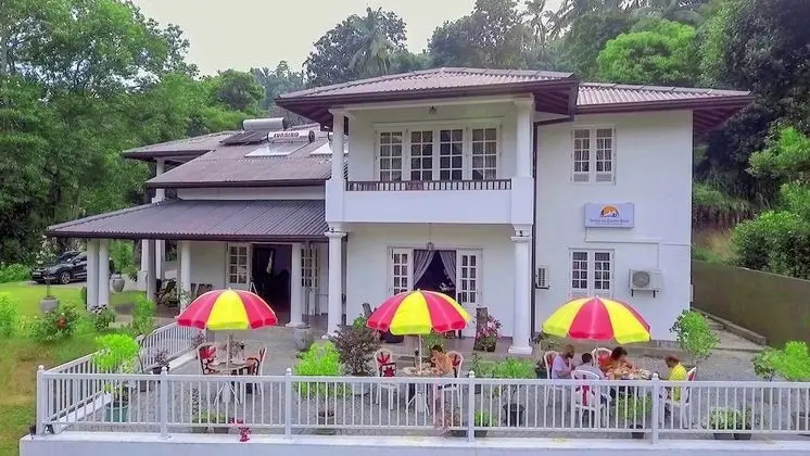 Notting Hill Country House