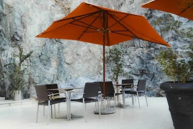 Nour Al Thuria Hotel - Dış Mekan