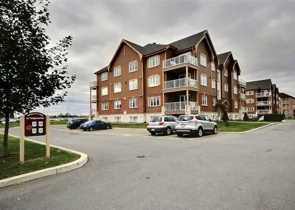 NOUVEAU Condo 4 et demi Vaudreuil-Dorion - Dış Mekan