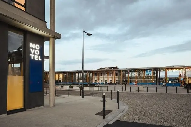 Novotel Annemasse Centre - Porte de Genève - Dış Mekan