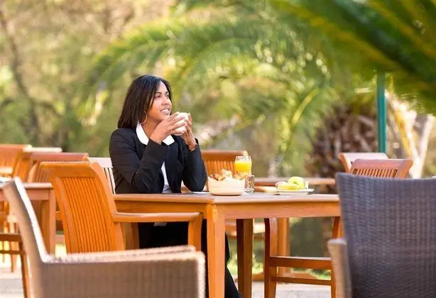 Novotel Antibes Sophia Antipolis - Yeme / İçme