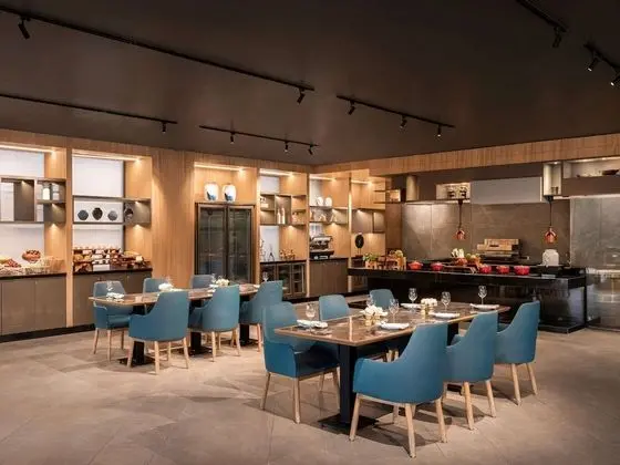 Novotel Chandigarh Tribune Chowk - Yerinde Yemek