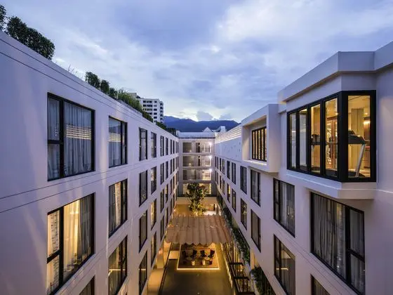 NOVOTEL CHIANGMAI NIMMAN - Lobi