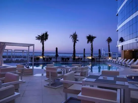 Novotel Dubai Al Barsha - Havuz