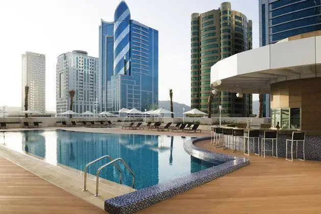 Novotel Fujairah - Havuz