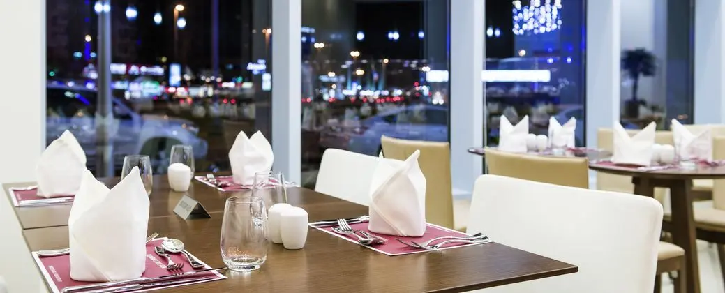 Novotel Fujairah - Yeme / İçme