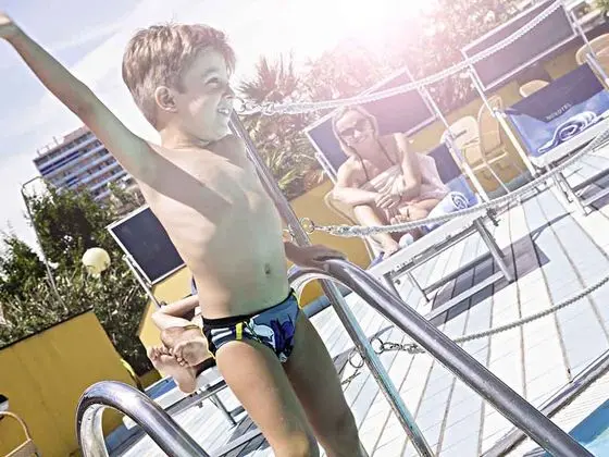 Novotel Genova City - Havuz