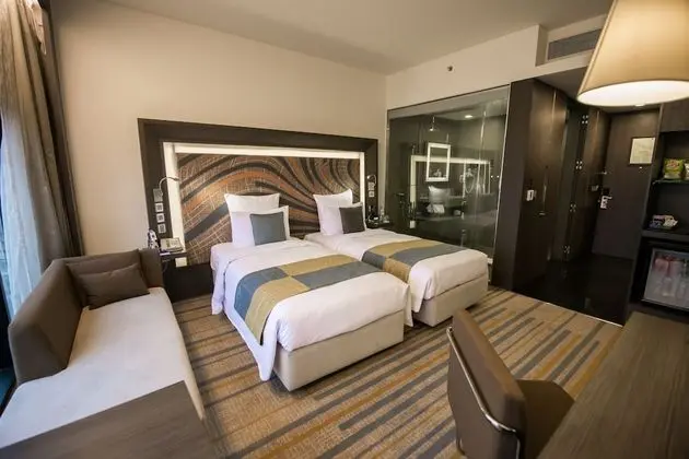 Novotel Kolkata Hotel & Residences Hotel - Oda