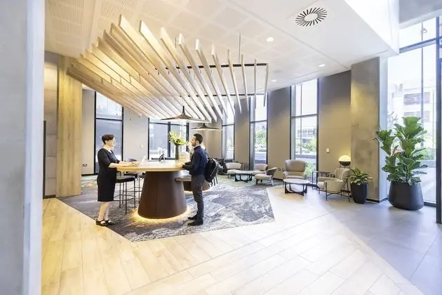 Novotel Liverpool Paddington Village - Lobi