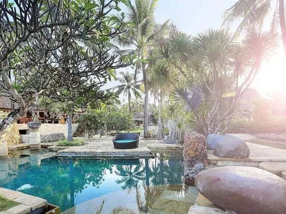 Novotel Lombok Resort and Villas - Havuz