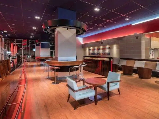 Novotel London ExCeL - Genel