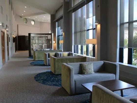 Novotel London Stansted - Dış Mekan