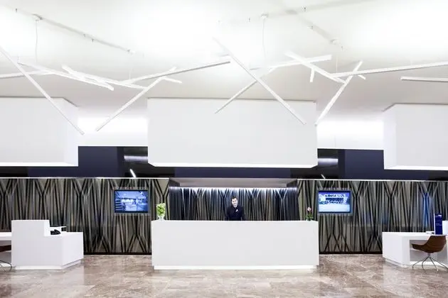 Novotel Madrid Center - Lobi