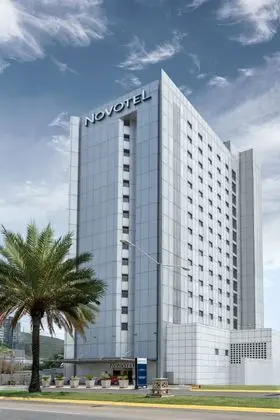 Novotel Monterrey Valle - Dış Mekan