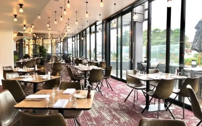 Novotel New Plymouth Hobson - Yeme / İçme