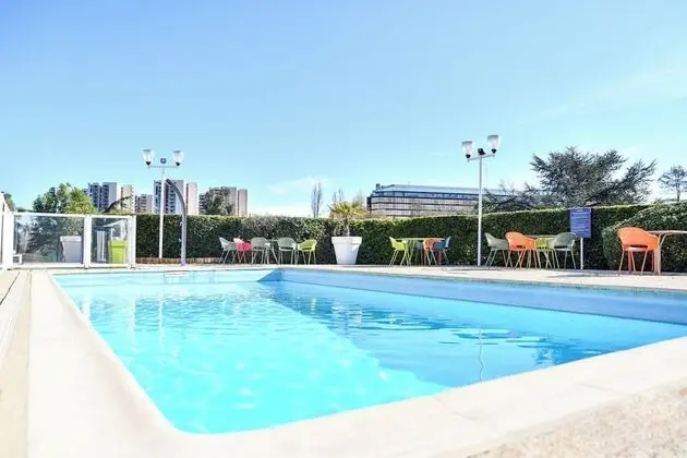 Novotel Paris Créteil Le Lac - Havuz