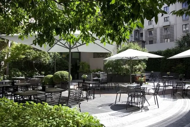 Novotel Paris Les Halles - 1