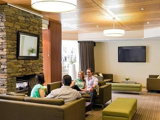Novotel Queenstown Lakeside - Bar