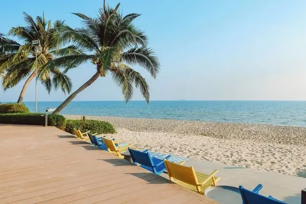 Novotel Rayong Rim Pae Resort - Plaj
