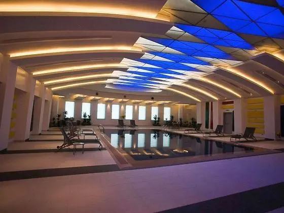 Novotel Riyadh Al Anoud - Havuz