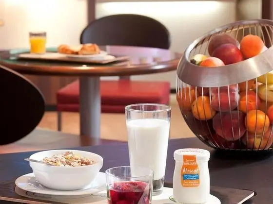 Novotel Suites Perpignan Centre - Genel