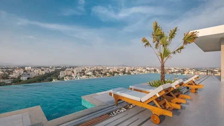 Novotel Vijayawada Varun Hotel