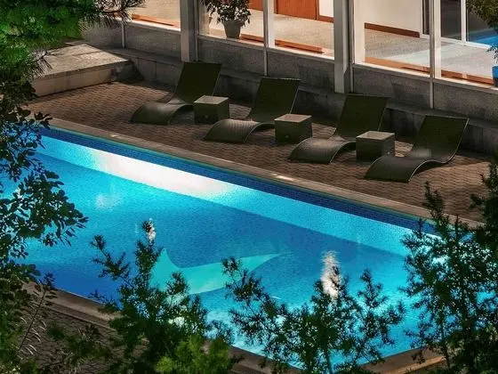 Novotel Warszawa Airport - Havuz