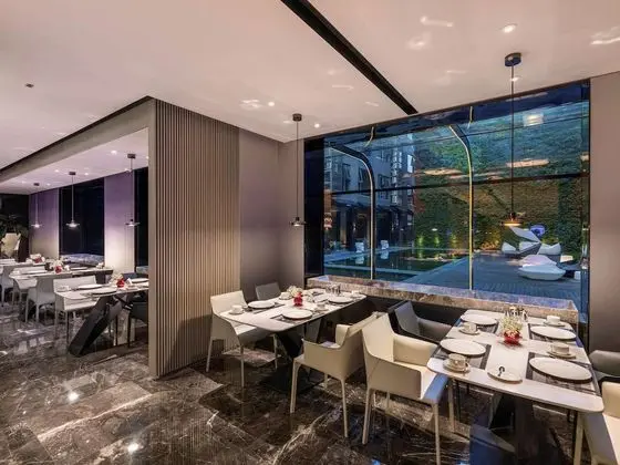 Novotel Yangzhou Slender West Lake - Yerinde Yemek