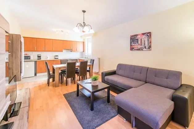Nova Apartments - Oda