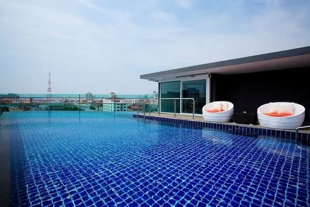 Nova Express Pattaya - Havuz