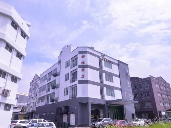 Nova Kuching Hotel