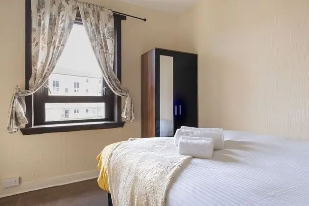 Novelty Suites Froghall Avenue - Oda