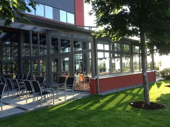 NOVINA HOTEL Herzogenaurach Herzo Base - Dış Mekan