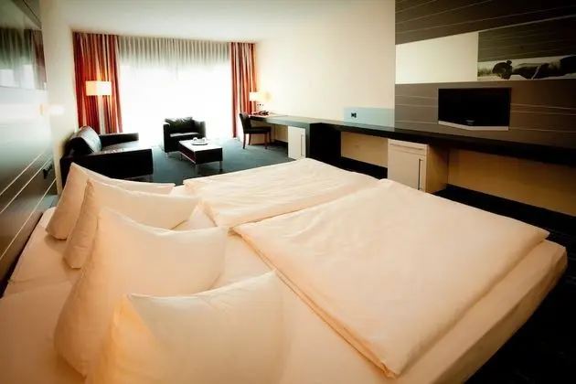 NOVINA HOTEL Herzogenaurach Herzo Base - Oda
