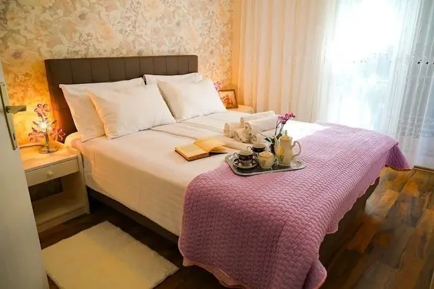 Novis - Close to the sea - A5 Tina