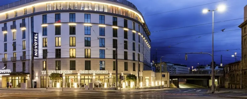 Novotel Nuernberg Centre Ville - Dış Mekan