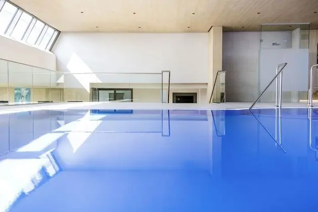 Novotel Nuernberg Centre Ville - Havuz