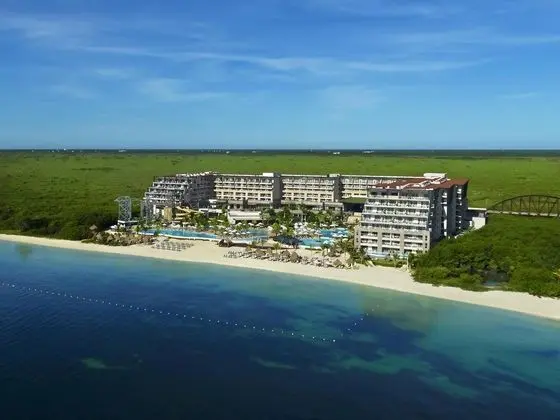 NOW NATURA RIVIERA CANCUN