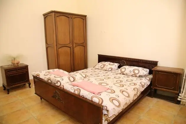 Noy Hostel