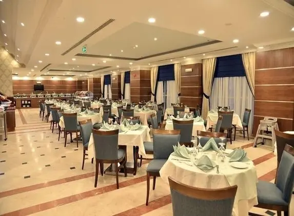Nozol Royal Inn Hotel - Yerinde Yemek